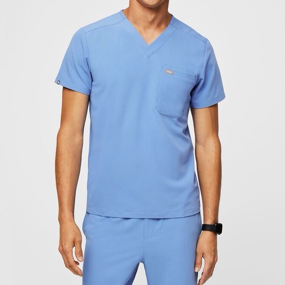 Figs Other - Men’s FIGS Technical Collection Leon Three Pocket Scrub Top Ceil Blue 1517 Sz M